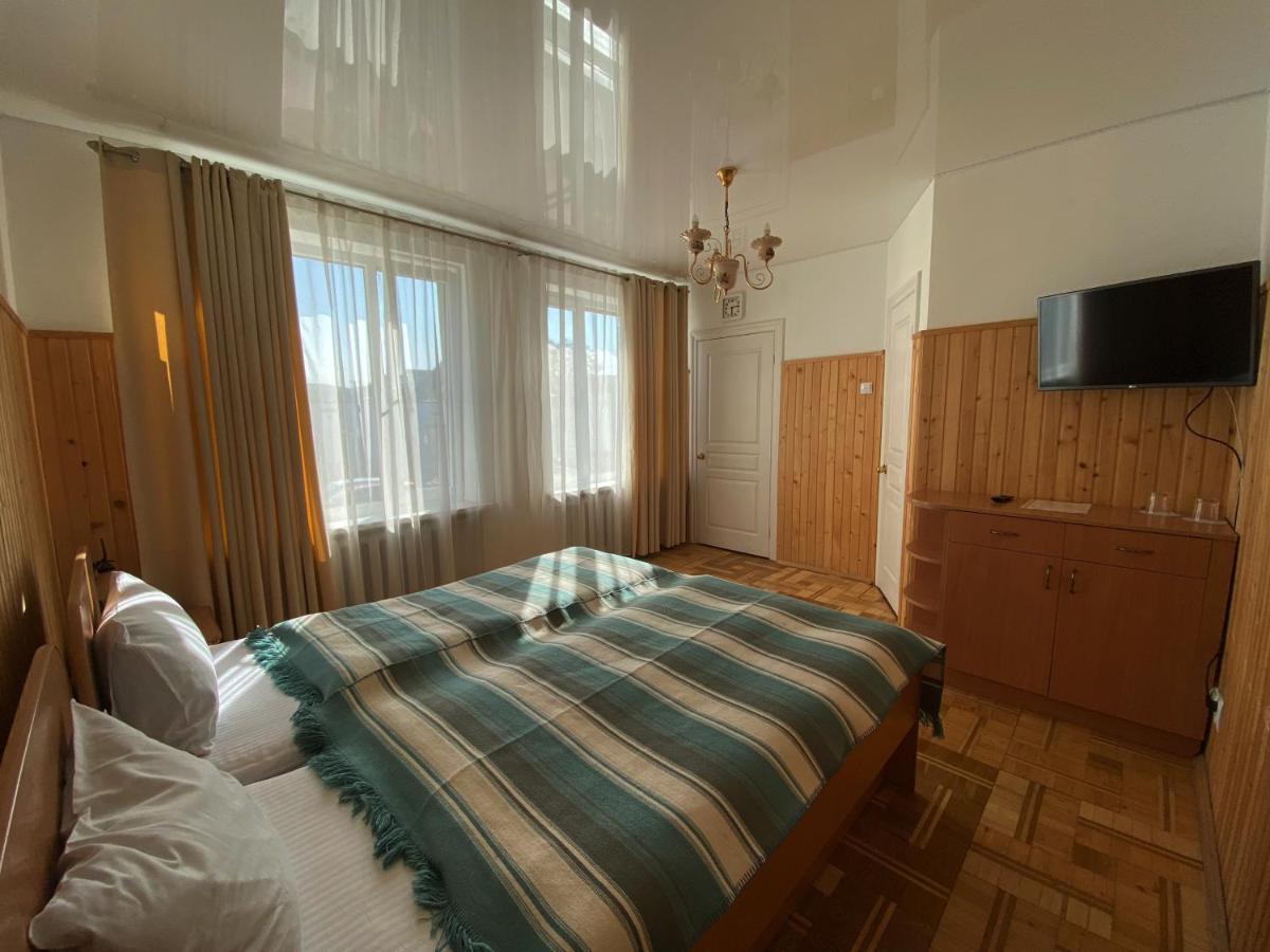Olena Resort Bryukhovychi Luaran gambar
