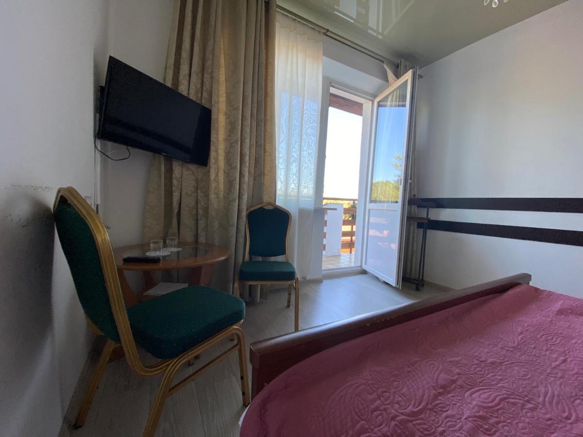 Olena Resort Bryukhovychi Luaran gambar